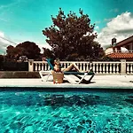 Castello *